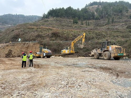 大道向山川 貴州銅仁工程建設正酣，助力區域騰飛